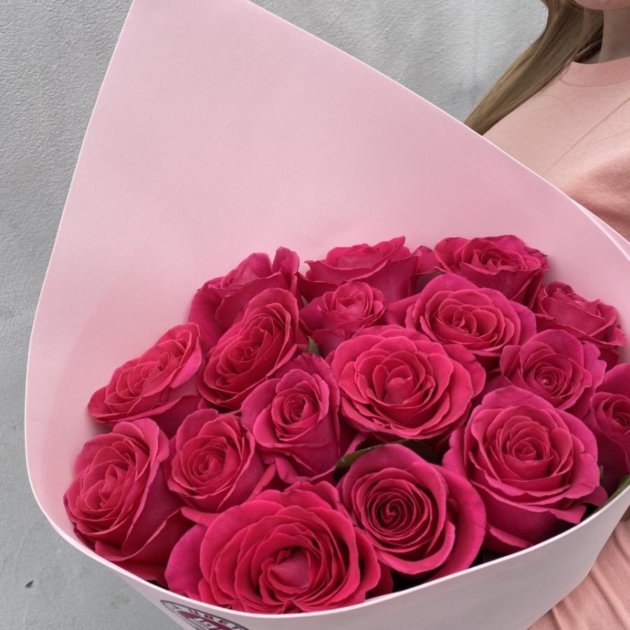 Букеты из розовых роз 70 см (Эквадор) код: 194480