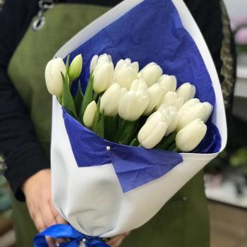 Белые тюльпаны 23 шт. (№: 342210)